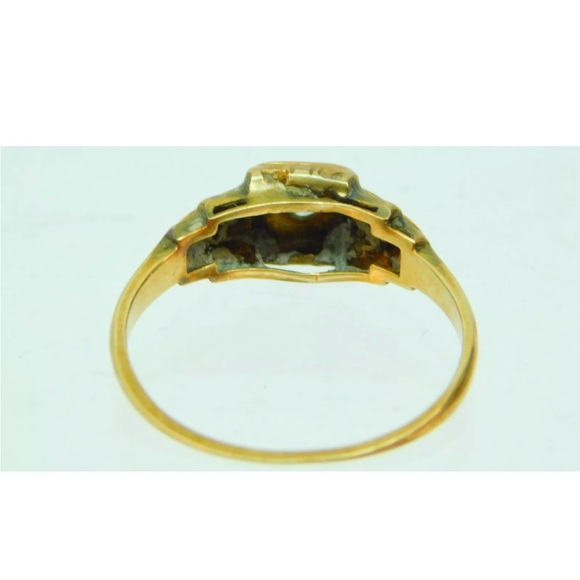 Estate Diamond ring. - Picture 5 of 8